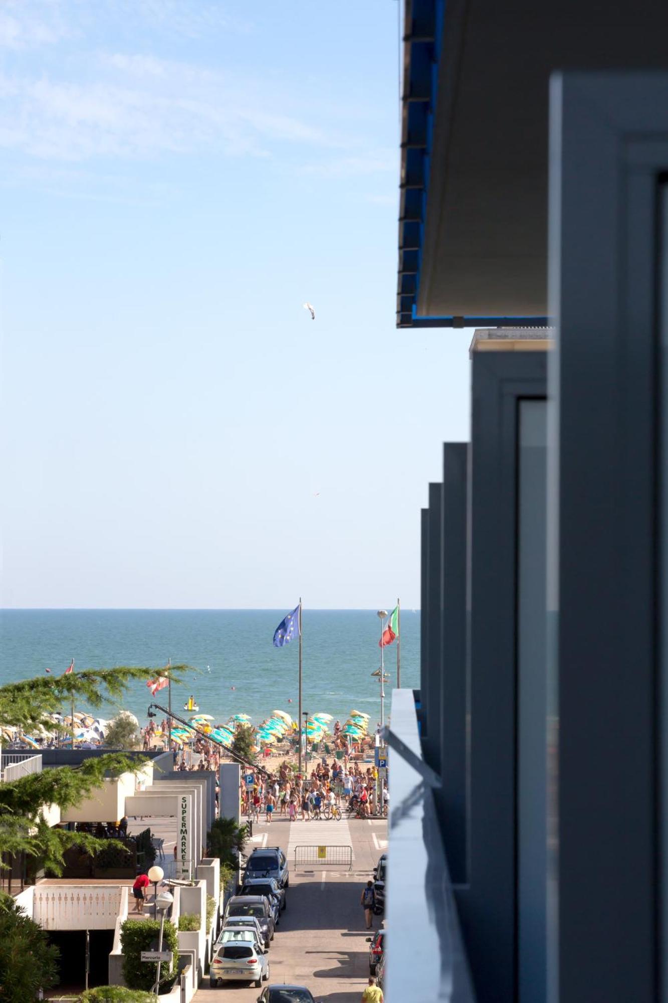Hotel Montreal Bibione Exteriér fotografie