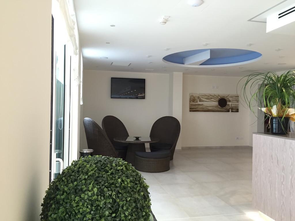 Hotel Montreal Bibione Exteriér fotografie