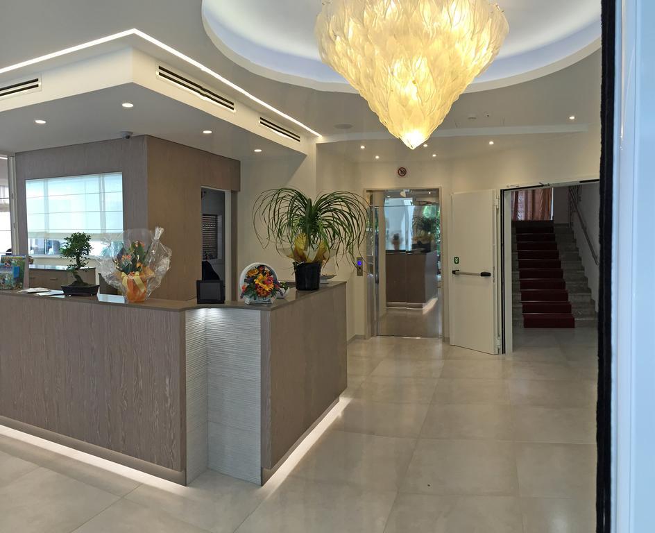 Hotel Montreal Bibione Exteriér fotografie