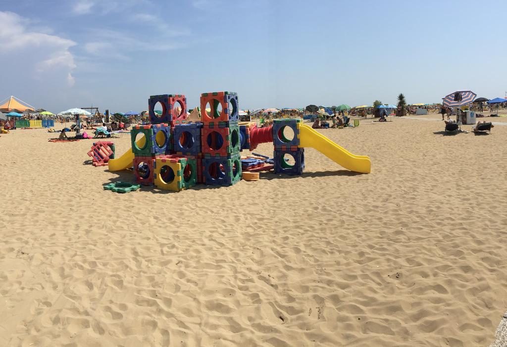 Hotel Montreal Bibione Exteriér fotografie