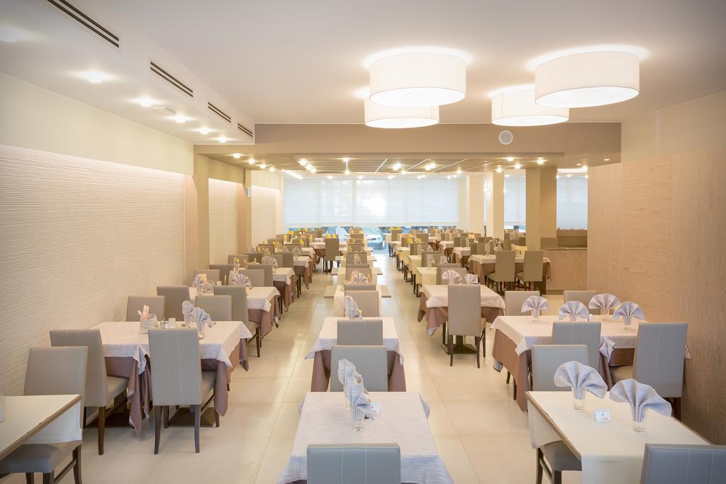 Hotel Montreal Bibione Exteriér fotografie